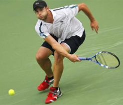 Roddick beats Dimitrov at Shanghai Masters