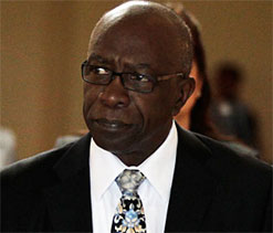 Video shows Warner discussing cash payments