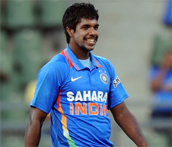 Jharkhand pacer Aaron arrives with a bang