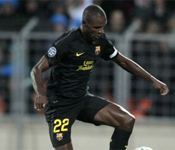 Muscle injury for Barca`s Abidal