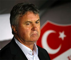 Hiddink contract ended after Turkey Euro exit
