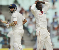 India showed us how to bat on this wicket: Darren Sammy