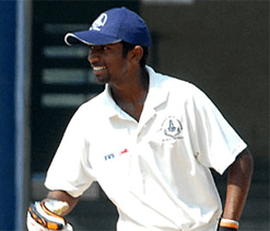 Gutsy fifty by Mukund gives Tamil Nadu lead