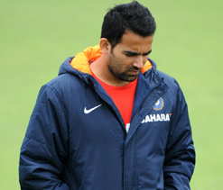 Zaheer can`t take his place for granted: Akram