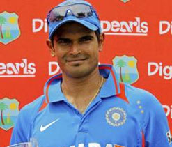 I`m the best guy to fill that one spot in Indian team: Badrinath
