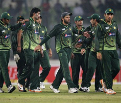 Pakistan prevail in a low scoring affair against Bangladesh