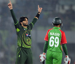 All-rounder Afridi hands Pakistan win