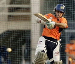 Ganguly retained as captain despite Tiwary`s availability