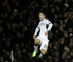 Dempsey strikes late to sink Liverpool