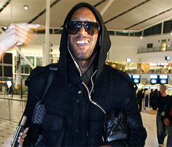Anelka set to sign 10 million dollar deal to play in China