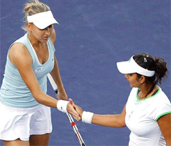 Sania, Vesnina enter US Open Round 2