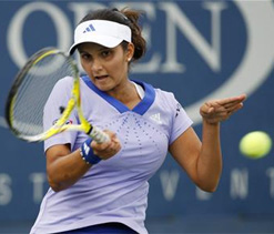 Sania-Bhupathi ousted from mixed doubles, Somdev advances