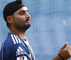 Mumbai Indians look to continue winning run