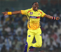 Dhoni praises Chennai bowlers for win over Cobras