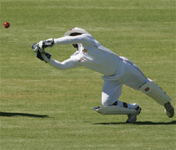 Pakistan seek quick runs to build lead