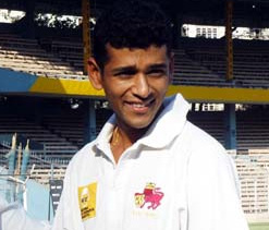 Muzumdar wants to play for Mumbai again
