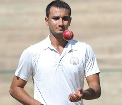 Ranji SF: Bowlers rule roost as 18 wickets fall on Day I