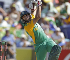 Amla century drives South Africa to 301-8