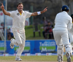 Harris the equal of any quick I`ve played with: Clarke