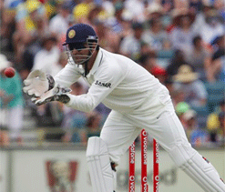 Away Test failures puncture Dhoni`s leadership aura
