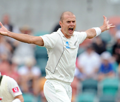 New Zealand win Test after bowling Zimbabwe out twice in one day