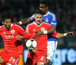 Benfica wins 2-1 at Feirense in Portugal
