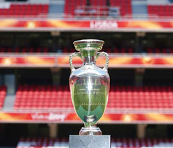 2012 Euro Football Ch`ships Trophy to come to India