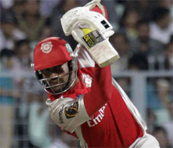 Mumbai Indians buy Karthik from Kings XI Punjab, give Sathish