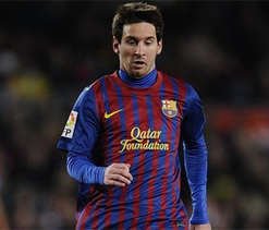 Lionel Messi set to win 3rd straight world player honour