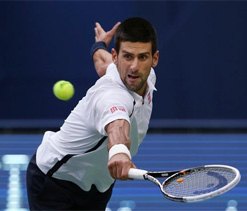 Djokovic cruises into Shanghai Masters quarters