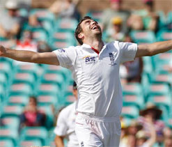 When Anderson cuffed ‘arrogant’ Clarke in Adelaide dressing room on Martyn’s egging!
