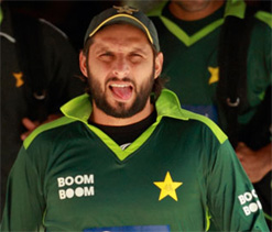 Afridi should take rest, regain form: Moin Khan
