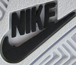 Nike vehemently denies involvement in Armstrong doping scandal