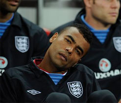Ashley Cole fined for abusing FA on Twitter