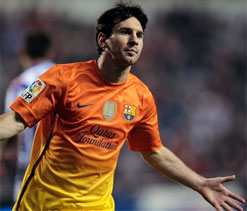 La Liga: Lionel Messi hits hat-trick as Barcelona beat Deportivo 5-4