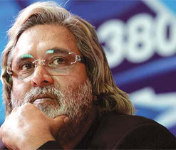 Pretty faces, Mallya take centrestage at Indian GP