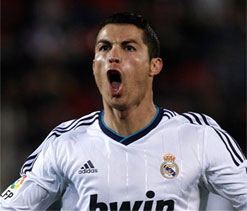 Gonzalo Higuain & Cristiano Ronaldo fire Real Madrid to facile win
