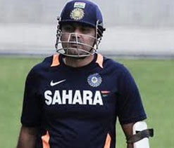 Net bowler unsettles rusty Sehwag at Delhi training session