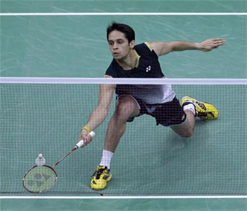 Kashyap wins maiden national title, Sayali regains crown