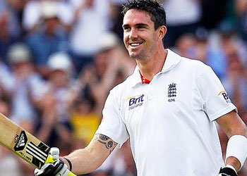 Pietersen signs peace with ECB, to return to England team
