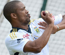 Donald predicts Philander to be more than handful on Oz pitches