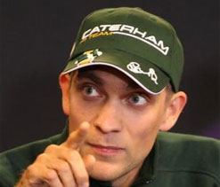 Vitaly Petrov unwell ahead of Japan GP