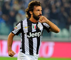 Pirlo still wants to play for Italy, says coach