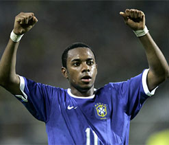 Robinho unlikely to return to Santos
