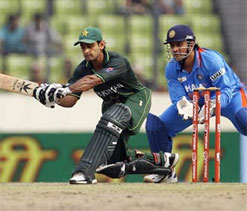 Dew may force a noon start to India-Pakistan Kotla ODI