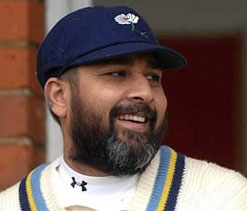 Ex-captains urge India to make easy visa process for Pak fans