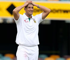 Proteas quick Kleinveldt hopeful of improvement in Adelaide Test