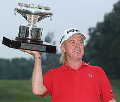 Golfer Jimenez becomes oldest ever winner of European Tour at 48