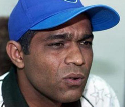 Pak court accepts Latif`s petition, issues notice to PCB