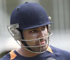 Ranji Trophy 2012-13: Hiken, Rohit hit tons to power Mumbai to 325/2